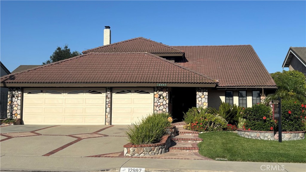 12997 Falcon Place