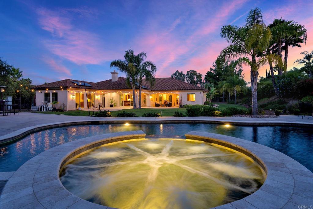 2050 Buena Village Dr
