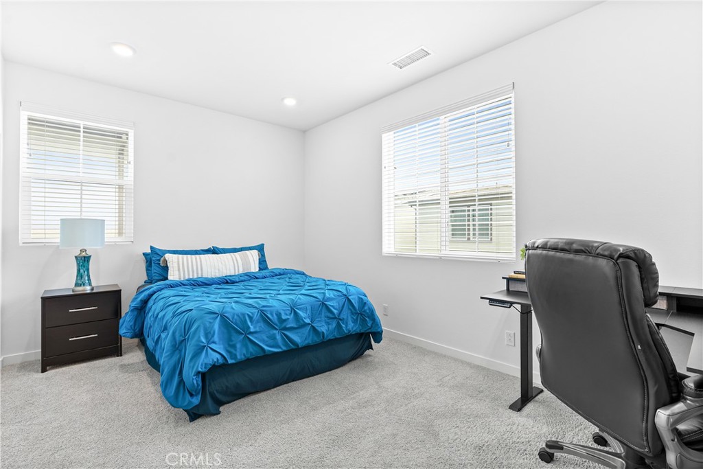 Paisley (PSLY) - Residential