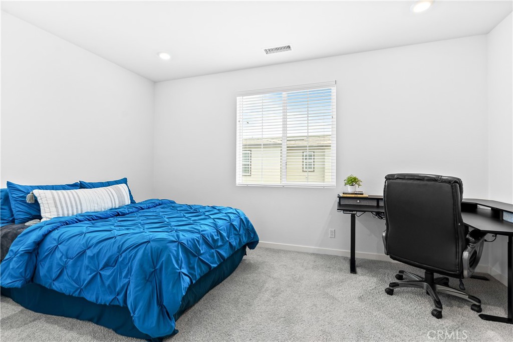 Paisley (PSLY) - Residential