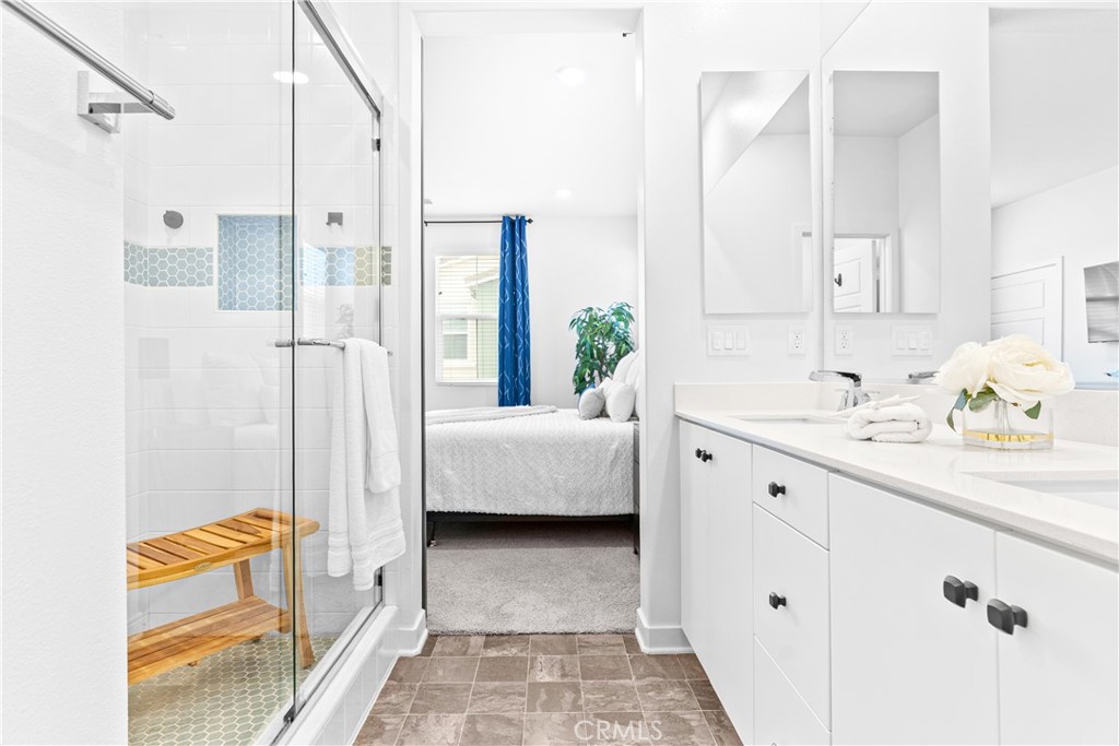 Paisley (PSLY) - Residential