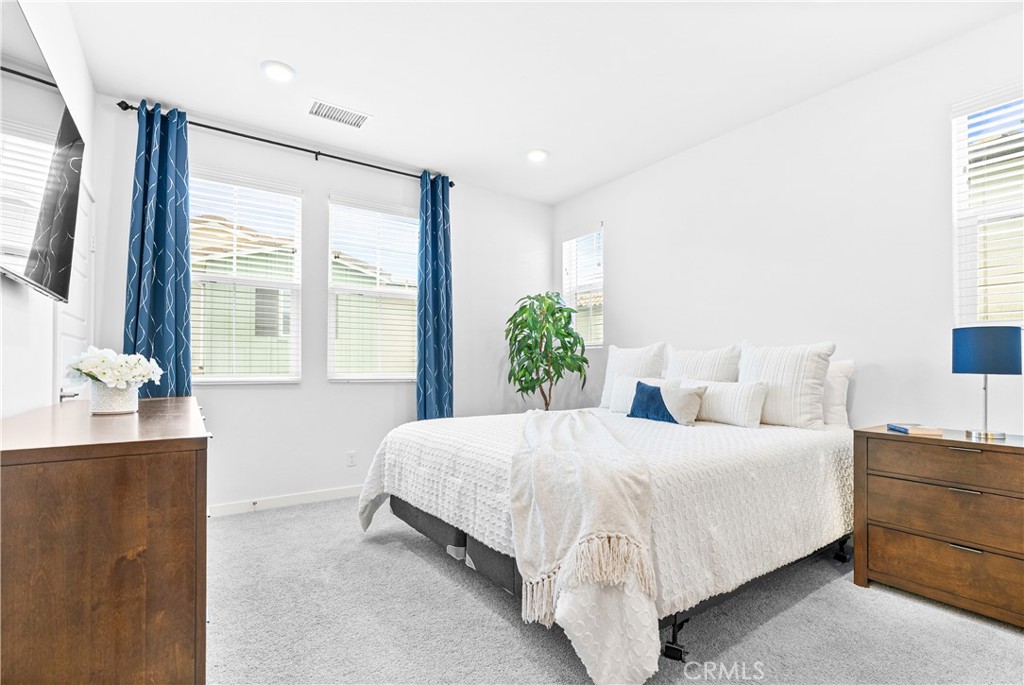 Paisley (PSLY) - Residential