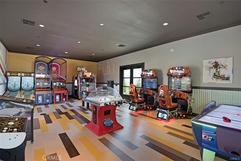 Paisley (PSLY) - Residential