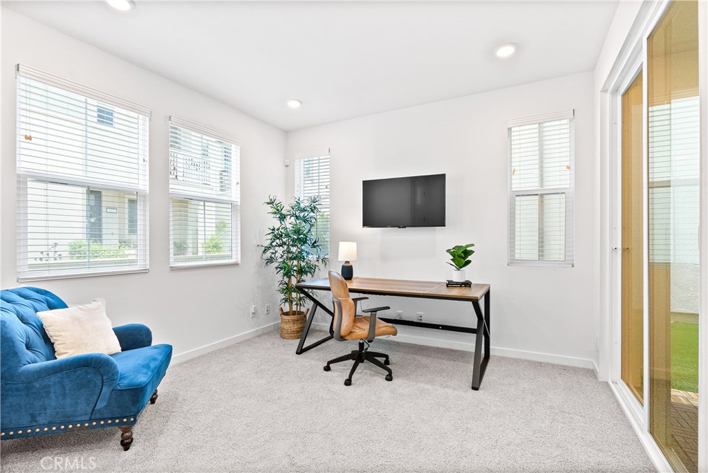 Paisley (PSLY) - Residential