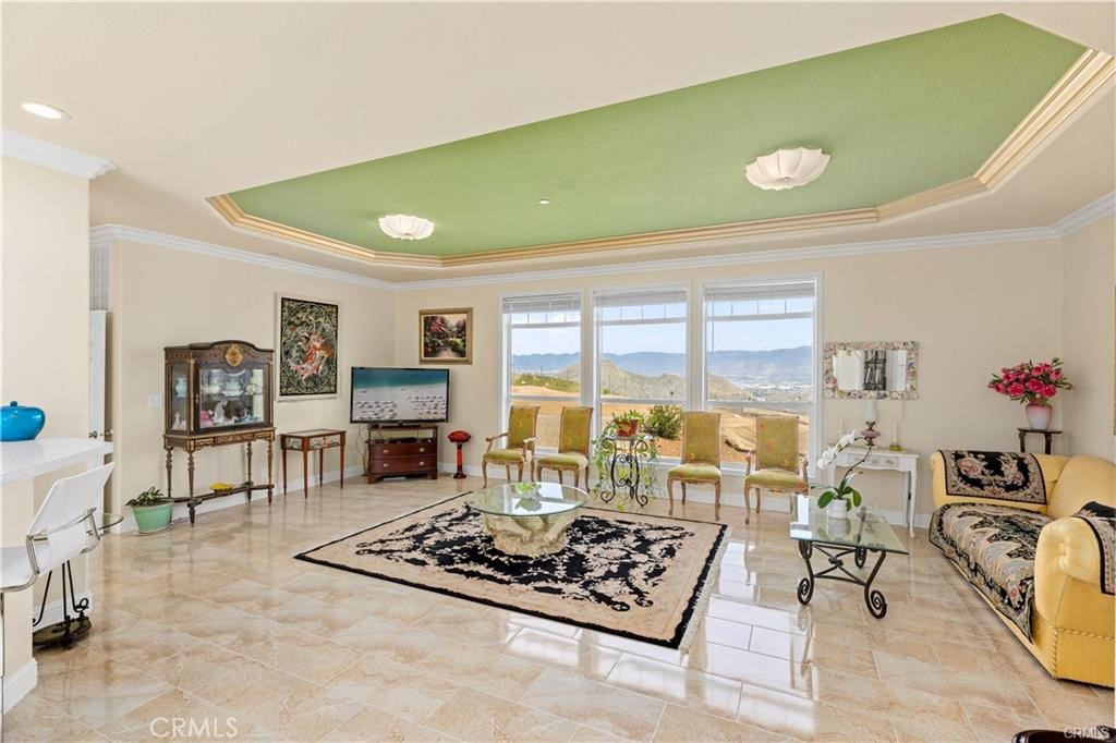 9289 Box Springs Mountain Road