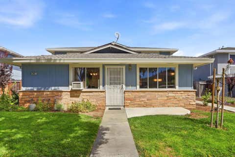 Photo of 1347 Shawn Drive #1, San Jose, CA 95118 (MLS # ML82057998)