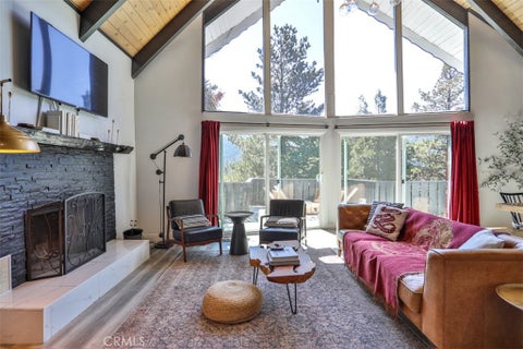Photo of 24833 Matterhorn Court, Crestline, CA 92325 (MLS # CV26180382)