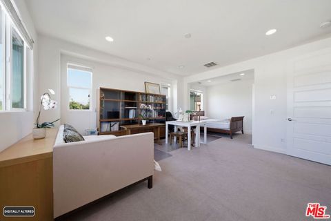 Tiny photo for 5929 Spelthorne Lane, Los Angeles, CA 90034 (MLS # 26648251)