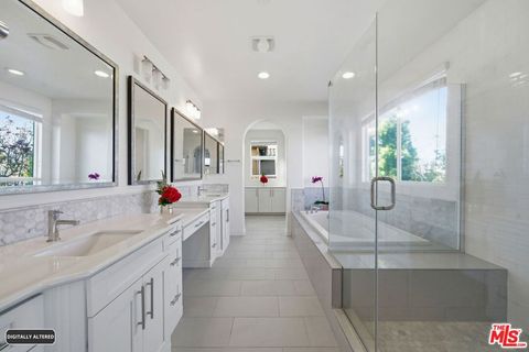 Tiny photo for 5929 Spelthorne Lane, Los Angeles, CA 90034 (MLS # 26648251)