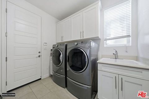 Tiny photo for 5929 Spelthorne Lane, Los Angeles, CA 90034 (MLS # 26648251)