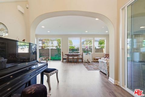 Tiny photo for 5929 Spelthorne Lane, Los Angeles, CA 90034 (MLS # 26648251)
