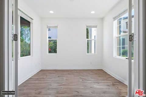Tiny photo for 5929 Spelthorne Lane, Los Angeles, CA 90034 (MLS # 26648251)