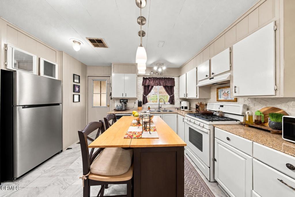 1150 Ventura Boulevard SPC 127