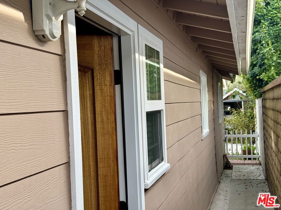 Available March 1st!! FULLY FURNISHED Beach Bungalow 1 Bed / 1 Bath. Live just 2 blocks from the beach in the Avenues of South Redondo! Private space with a private entrance. Living room is well appointed with a large flat screen tv. Kitchenette comes with quartz countertops, a stainless steel refrigerator, microwave, and a hot plate. The bedroom boasts high ceilings, a queen size bed, ceiling fan, a floor to ceiling closet and hardwood floors. This beach bungalow shares one common wall with the neighboring unit. Street parking available. Price includes all utilities with the exception of cable and internet.