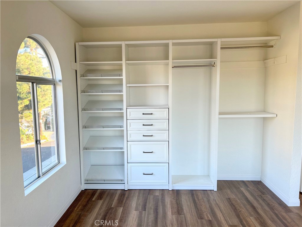 CUSTOM - Residential Lease