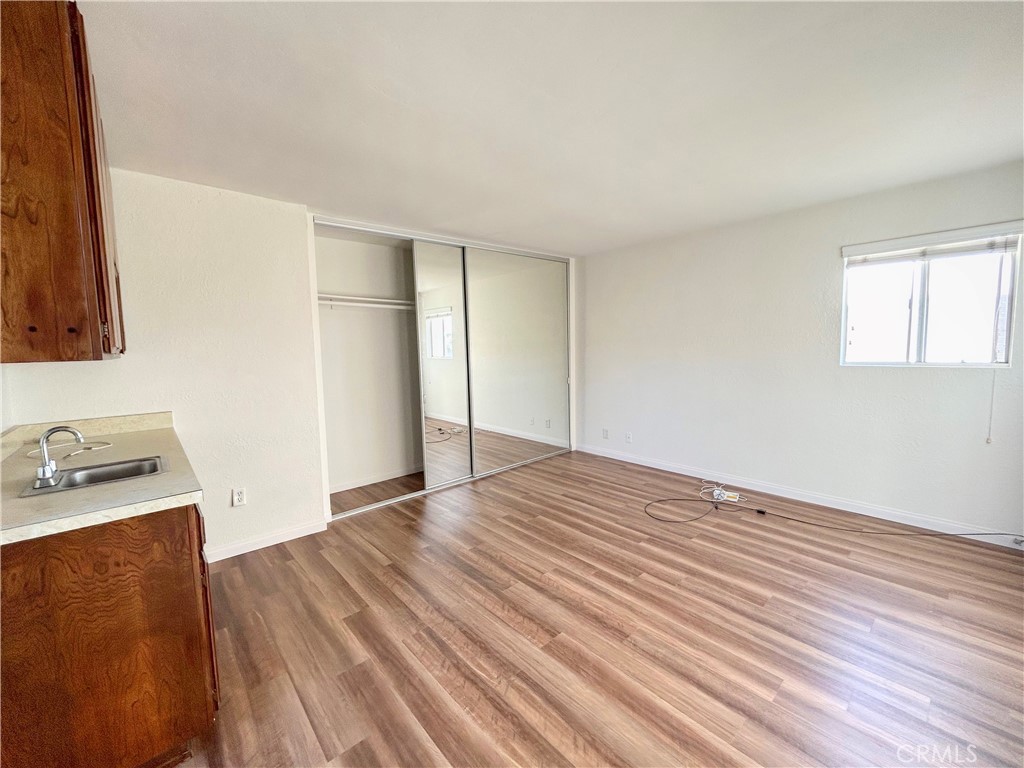 CUSTOM - Residential Lease