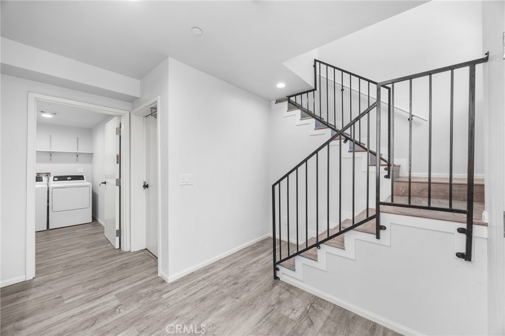 1171 W 36th PL