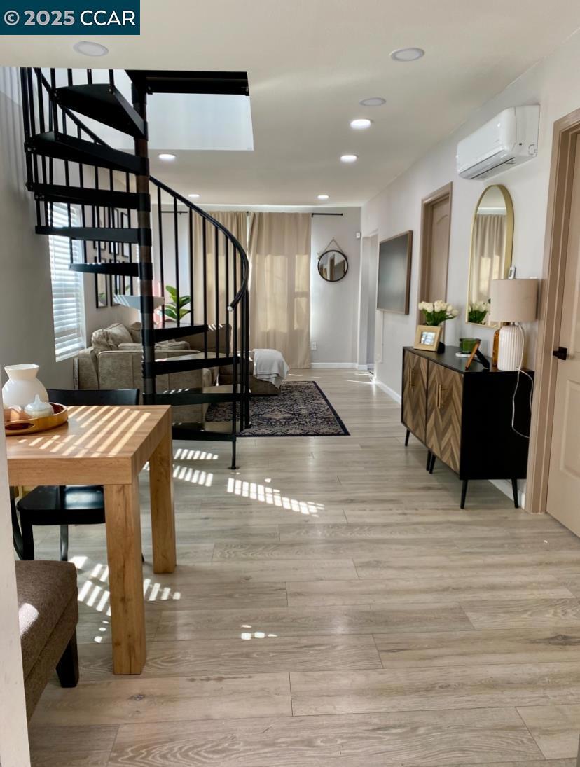 ALHAMBRA  VALLEY - Residential