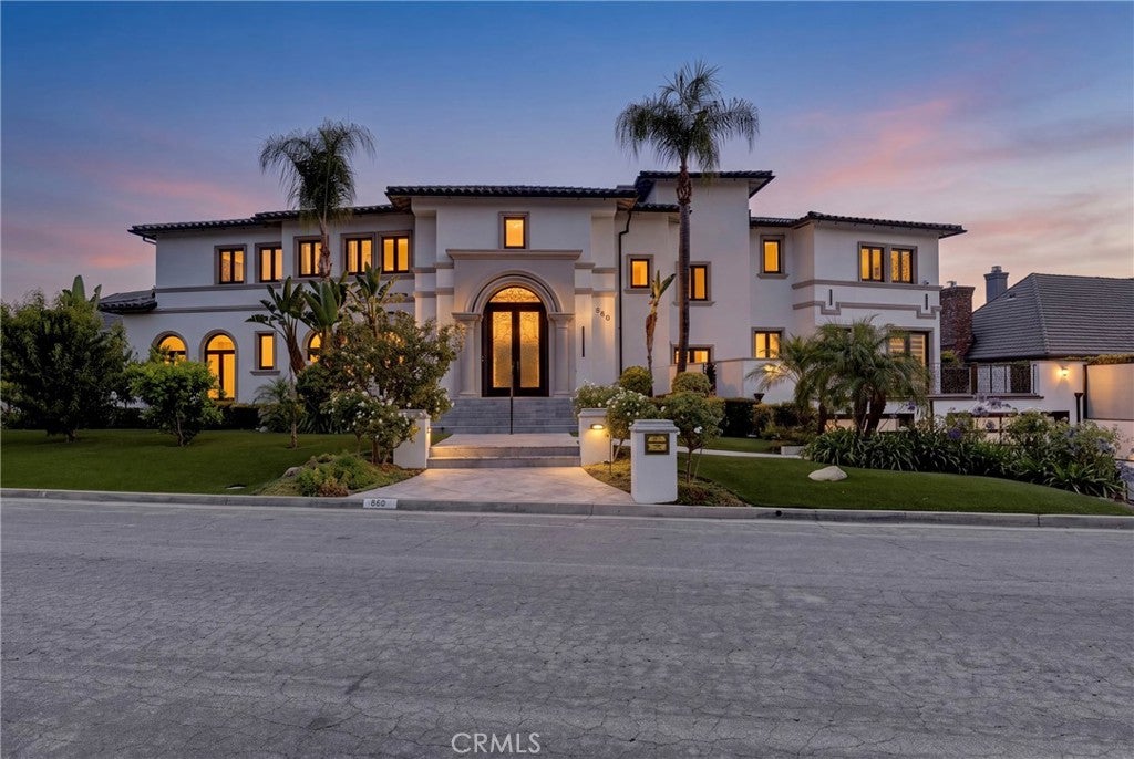 860 Greenridge Drive