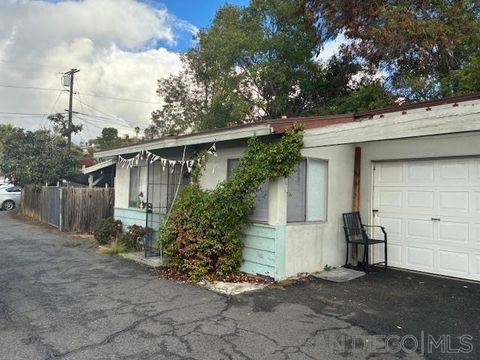 Photo of 543-545 Kleaveland Pl PL, Vista, CA 92084 (MLS # 260012623SD)