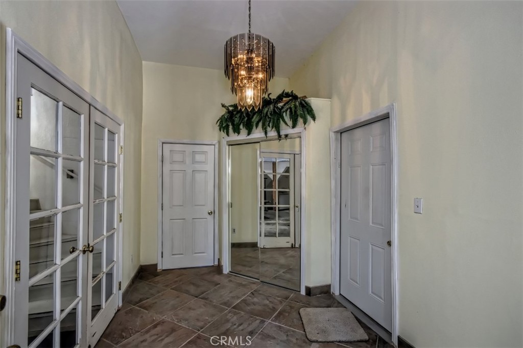 45985 Cottonwood Road