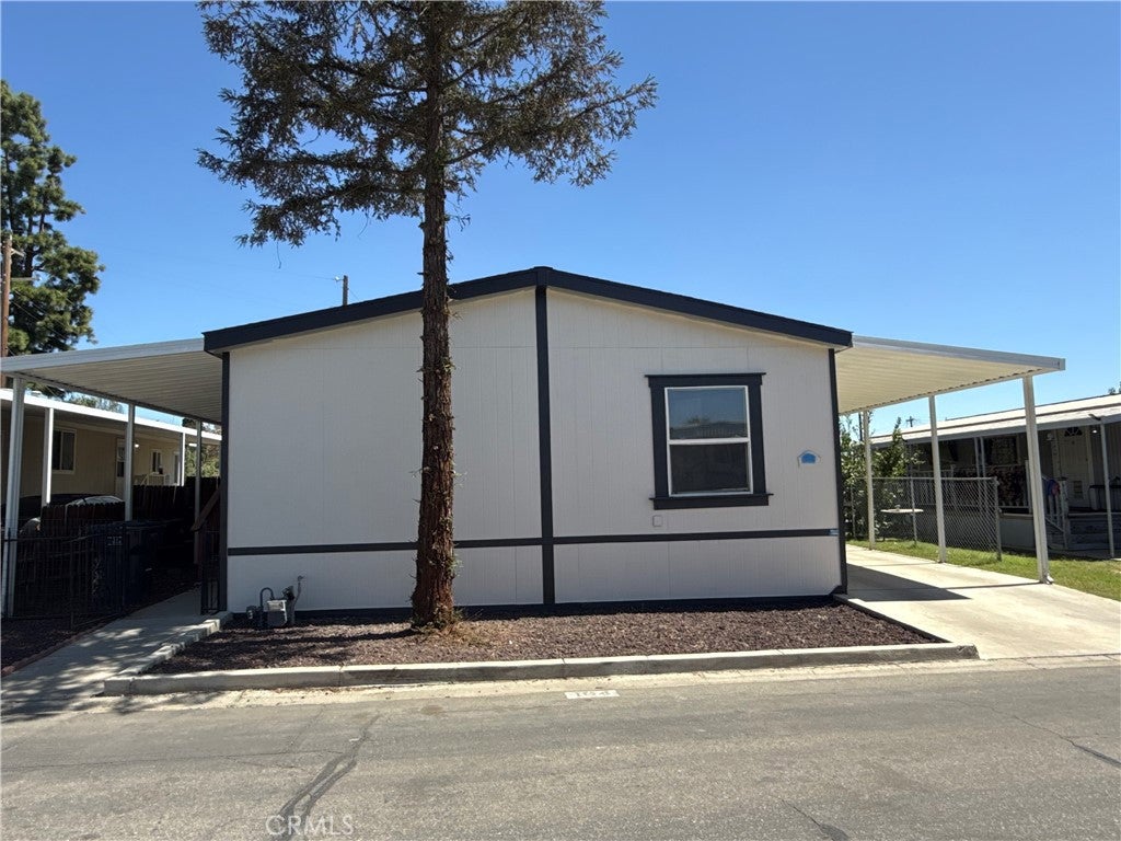 164 Hickorywood