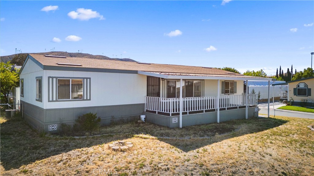 40701 Rancho Vista Boulevard 6