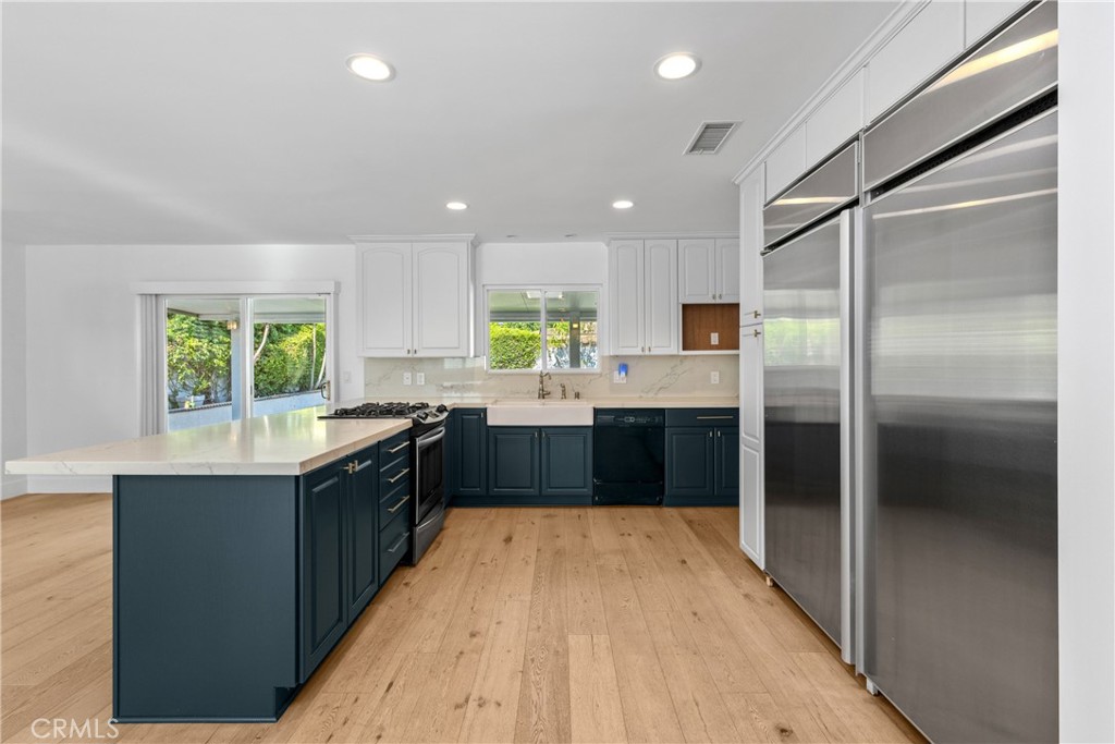 Town & Country (MIST) - Residential Lease