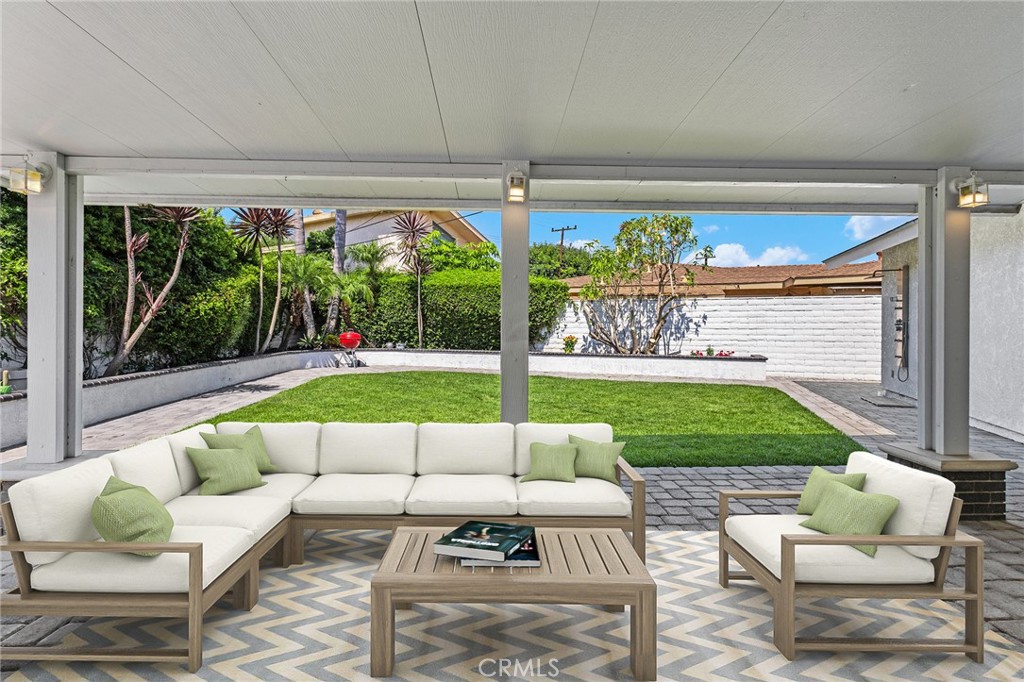 Town & Country (MIST) - Residential Lease