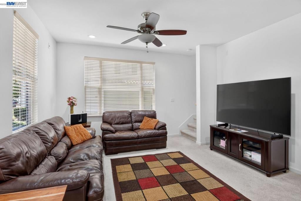 9799 Belladonna Dr