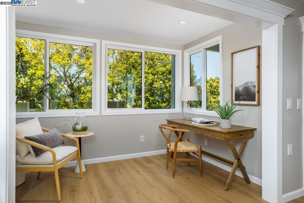 ROSSMOOR - Residential