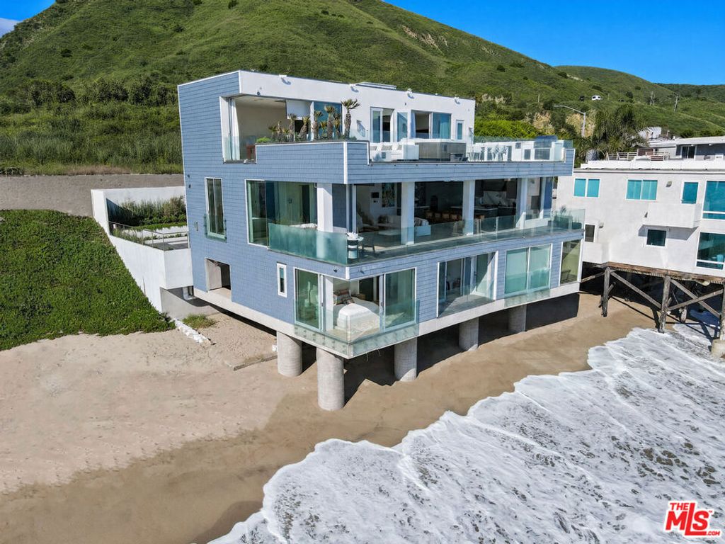 Photo of 26122 Pacific Coast Highway, Malibu, CA 90265 (MLS # 26831765)