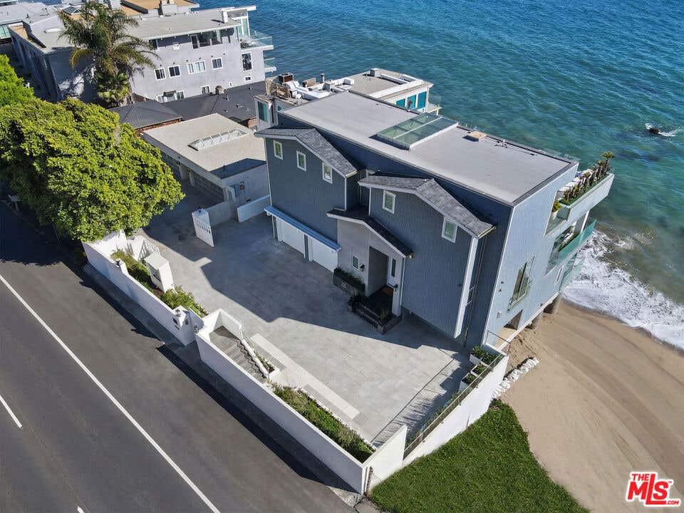 Photo of 26122 Pacific Coast Highway, Malibu, CA 90265 (MLS # 26831765)