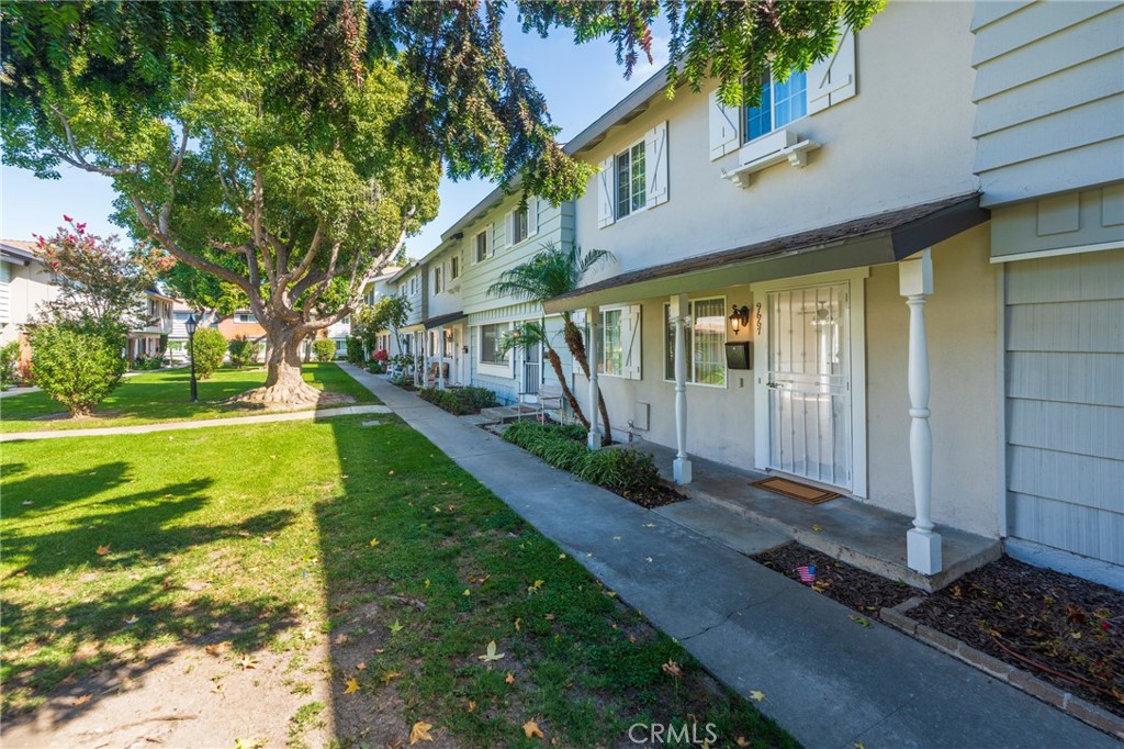 Village Townhomes (VGTH) - Residential