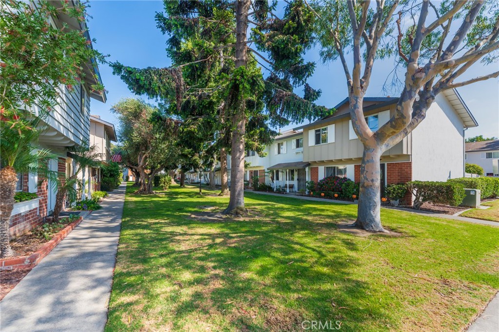 Village Townhomes (VGTH) - Residential