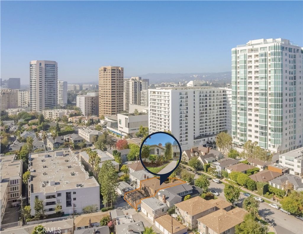 Photo of 10374 Ashton Avenue, Los Angeles, CA 90024 (MLS # SB26035069)