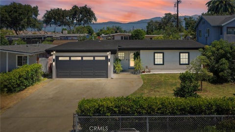 Photo of 923 Hallwood Avenue, Pomona, CA 91767 (MLS # CV26169782)