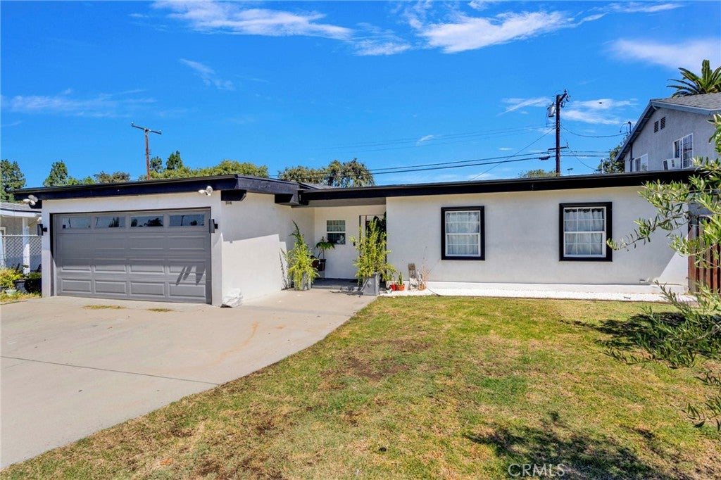 923 Hallwood Avenue