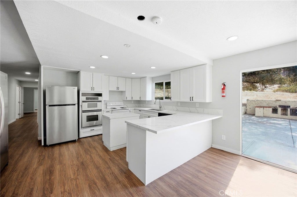 3110 Stoney Oak