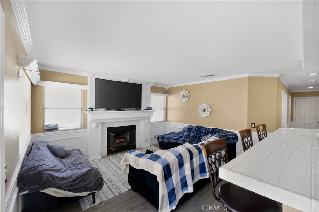 42806 Avenida Tigre