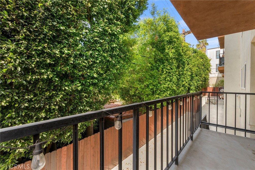 1045 N Kings Road 107