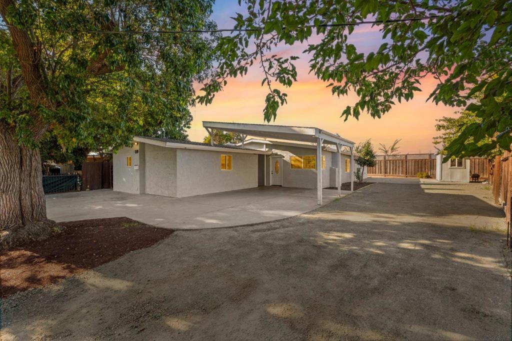 Welcome to this spacious 7-bedroom, 4-bathroom home located in the vibrant city of East Palo Alto. With a generous 2,016 square feet of living space on an expansive 8,160 square foot lot, this property offers plenty of room for comfortable living. This home has 2 units.It boasts a completely remodeled interior featuring new floors, a modern kitchen, updated bathrooms, and fresh paint with new appliances. Appreciate the proximity to Schools in the Ravenswood City School District and the Sequoia Union High School. Additionally, permits for the ADU are available.