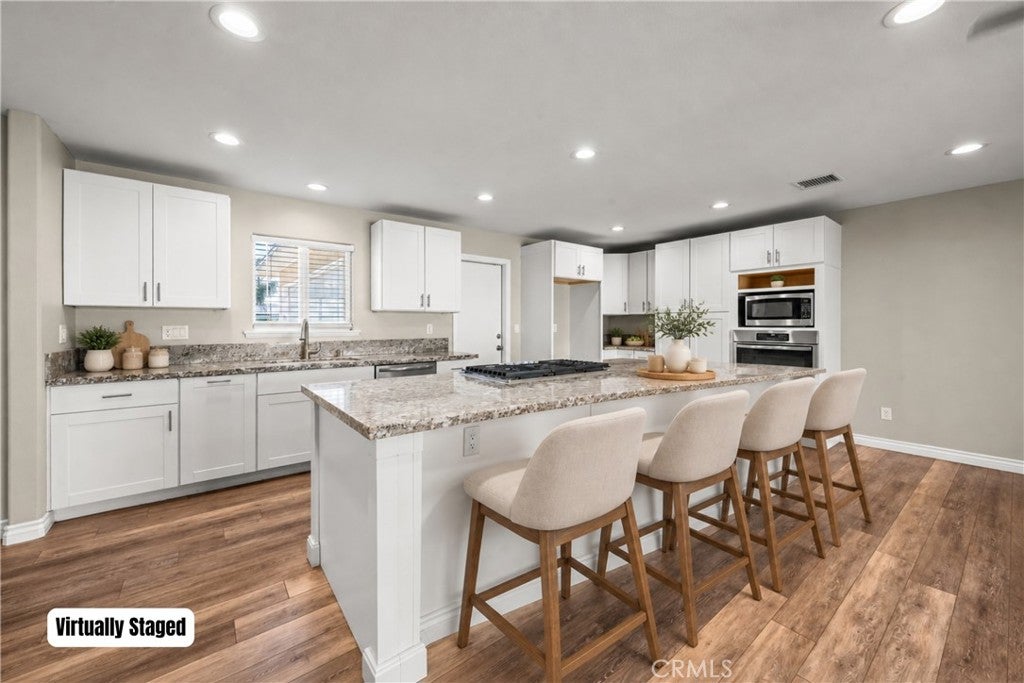 5616 Deodar Street