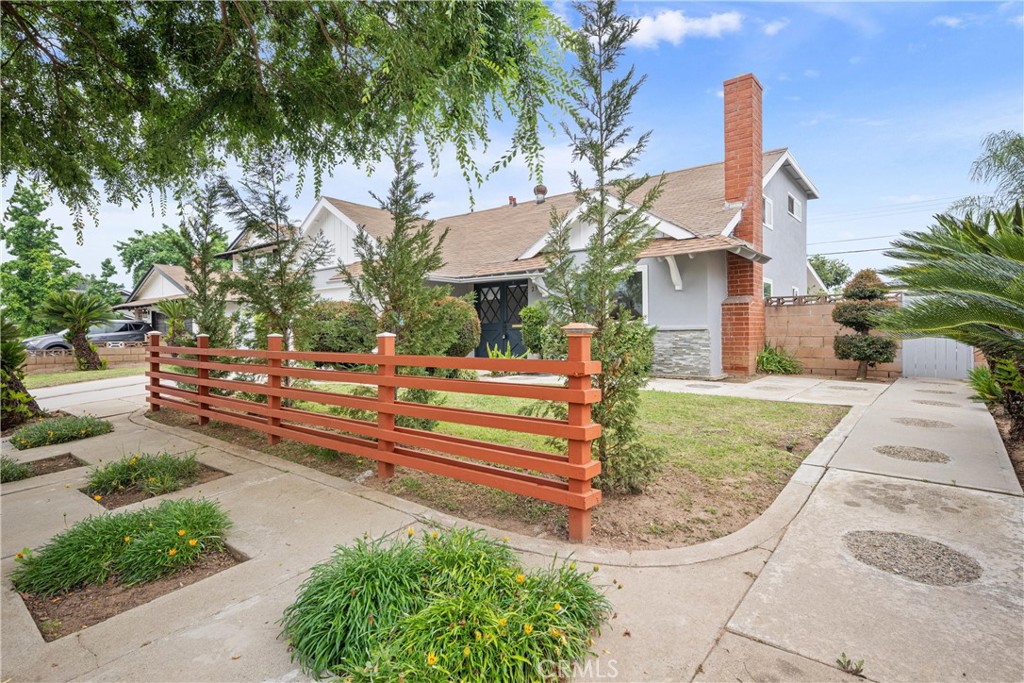 239 N Basilio Avenue