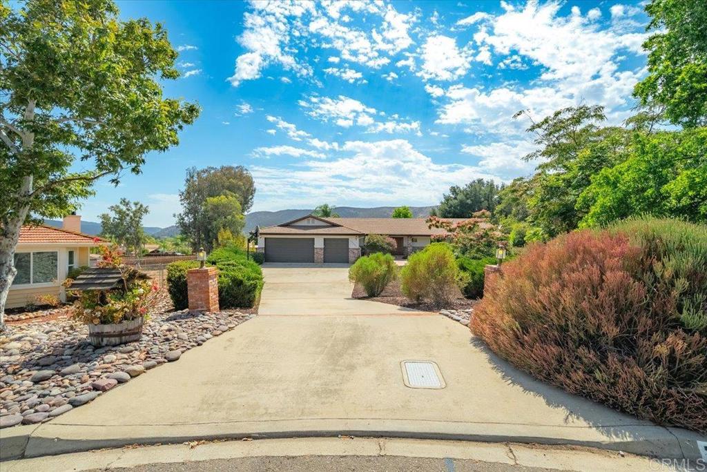 23803 Glenn Ellen Court