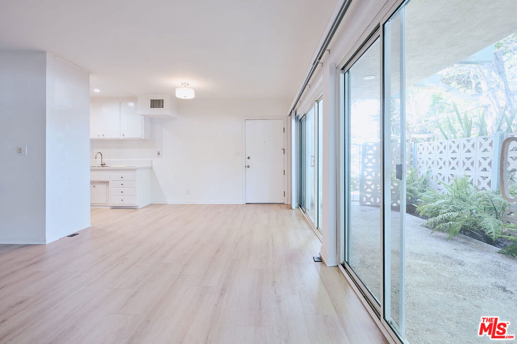 7712 Paseo Del Rey 1