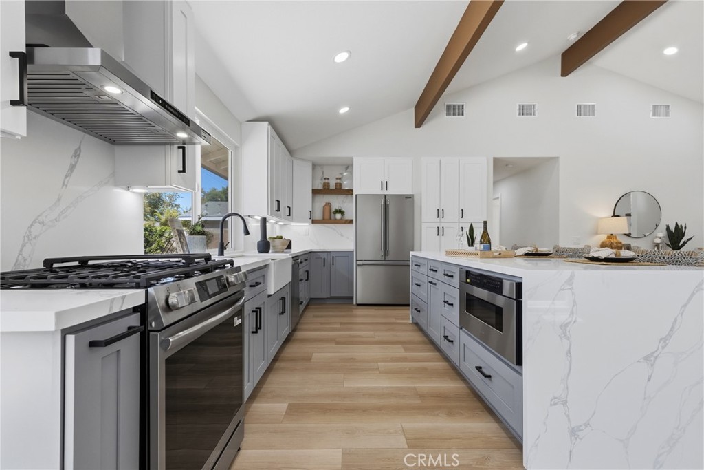 3001 Tigertail Drive
