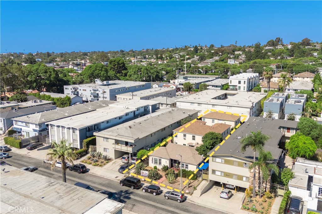 Properties 3 2011 S Shenandoah Street
