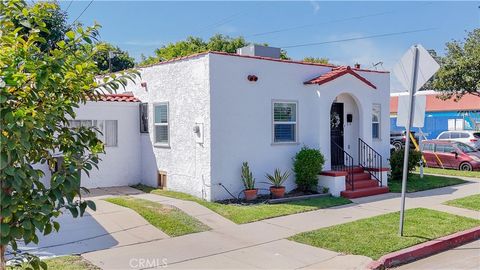 Photo of 447 Hawaiian Ave, Wilmington, CA 90744 (MLS # SB26073408)