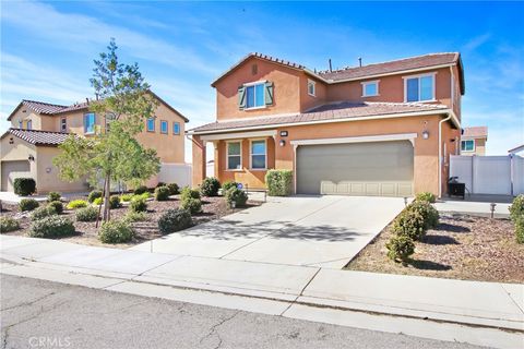Photo of 1555 Peridot Ln, Beaumont, CA 92223 (MLS # CV26013105)